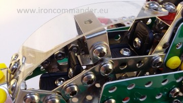 816L-4 Leger helikopter met mechanisch draaiende delen